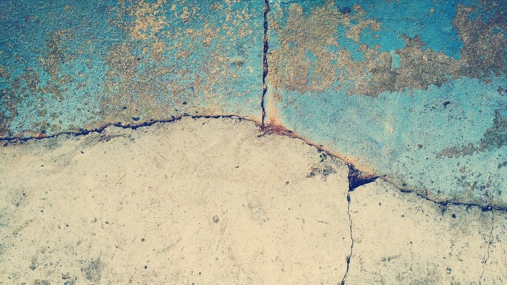 sample-of-cracked-concrete